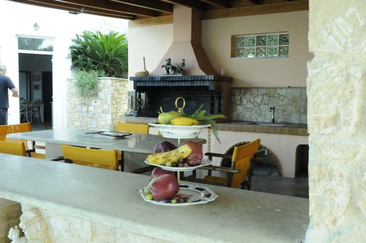 Bella Villa Vagia (Aegina) Exterior foto